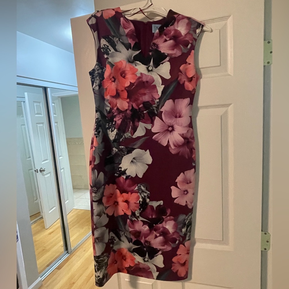Floral sleeveless cocktail dress size 8 multicolor
